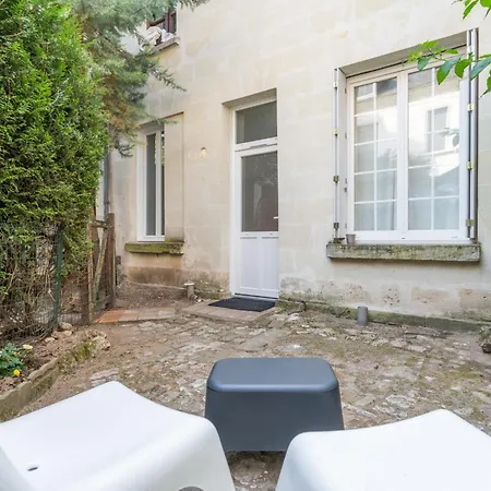 Apartment Le Cocon, Cour Privee, Wifi, Halles, Hopital Tours